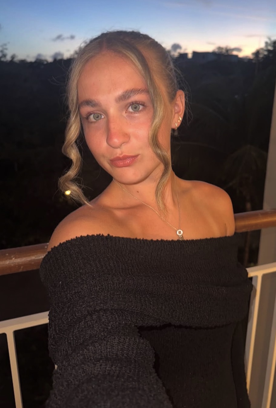 Olivia, founder of Liv Well Pilates